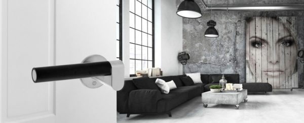 Industrieel deurbeslag 600x244 1