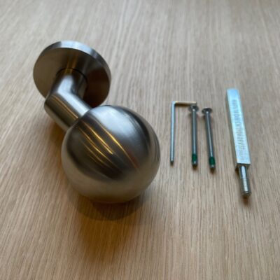 Hafi Private Line | Deurknop model 286 RVS bolle verkopte knop vast op rond rozet