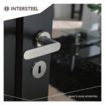 Intersteel Deurkruk Massief strak elegant op rozet met ring met veer rvs geborsteld 2