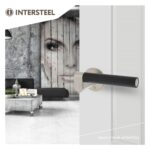 Intersteel Deurkruk Munnikhof Dock Black met ronde rozet o52x5mm geveerd rvs 2