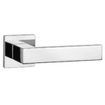 Aprile Massieve Deurkruk Pina Vierkant Chroom Gepolijst Op Vierkant Rozet