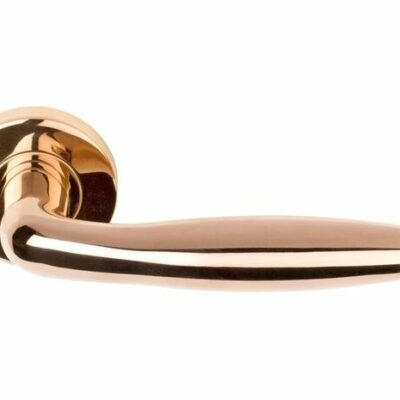 Formani | Deurkruk BASICS LBXVIII op ronde rozet | PVD Gepolijst Koper