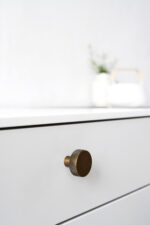 Simon 241930035 39 01 scaled