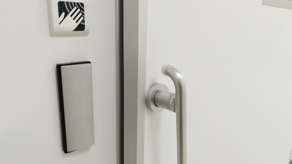 Deurhendel voor handicaptoegang