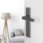 Differnz | Tilburg deurkruk | vierkant schild | blind | gun metal