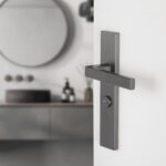 Differnz | Tilburg deurkruk | vierkant schild | WC 63 mm | gun metal