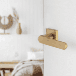 Differnz | Eindhoven deurkruk | vierkant rozet | goud