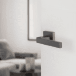Differnz | Tilburg deurkruk | vierkant rozet | gun metal
